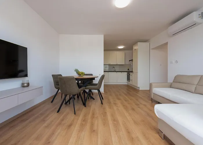 Διαμέρισμα & Niko *